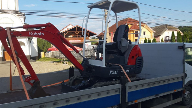 Transport marfa auto platforma 5 m